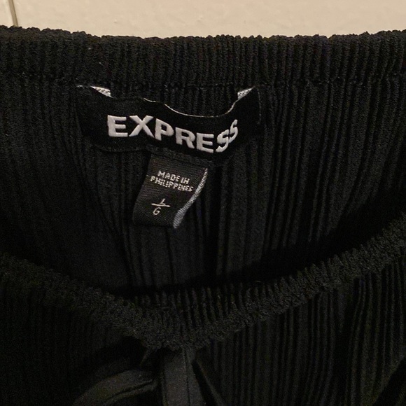 Express Top - Picture 3 of 3